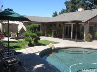 2829 Hobart Ct, Modesto, CA 95358-6615
