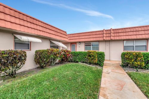 116 Seville D, Delray Beach, FL 33446-2130
