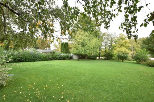 7012 Van Beck Ave, Milwaukee WI 53207-4460 exterior