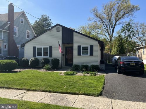 315 Yale Ave, Stratford, NJ 08084-1232