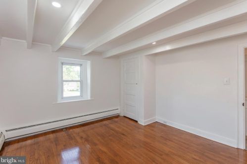 984 Lansdale Ave, Lansdale PA  19446-1620 exterior