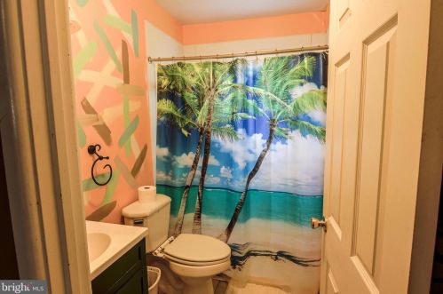 604 Erford Rd, Camp Hill PA  17011-1124 exterior