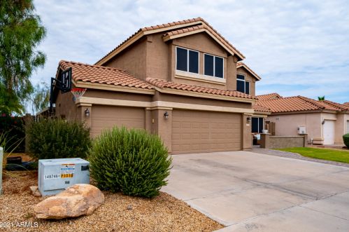 890 Meadows Dr, Chandler, AZ 85224-7235