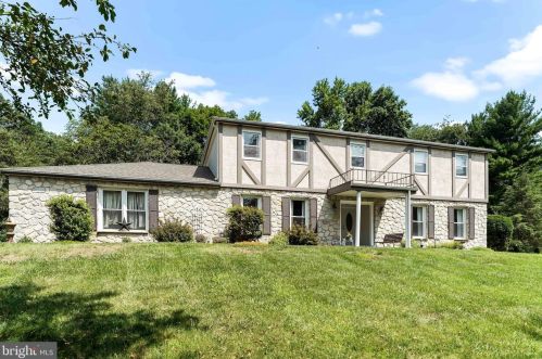 39 Running Brook Rd, Glen Mills, PA 19342-1218