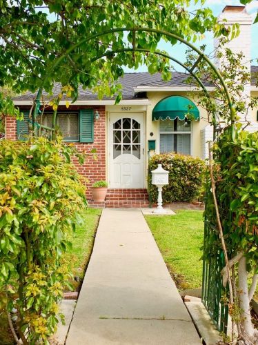 5327 Greenmeadow Rd, Long Beach, CA 90808-1621