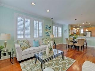 1033 Jena Ter, Sunnyvale, CA 94089-2165