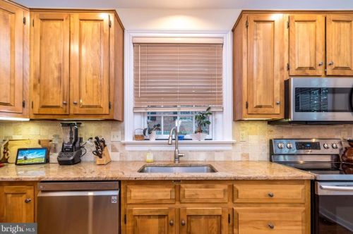 1103 Quinard Ct, Prospectville PA  19002-6010 exterior