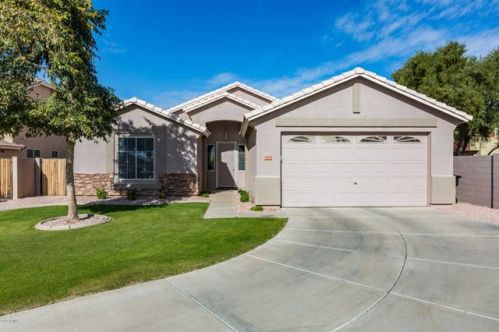 9526 Kiva Ave, Mesa, AZ 85209-1135