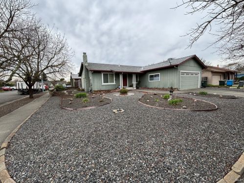 1157 Lombardi Ln, Santa Rosa, CA 95407-6794