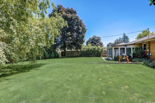 4630 Norwich Ave, Milwaukee WI 53220-2715 exterior