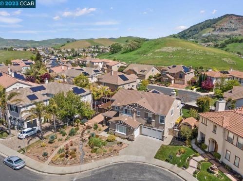 952 Maplegate Ct, Concord CA  94521-5450 exterior