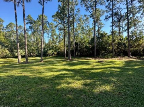 4580 1st Ave, Naples FL  34119-2651 exterior