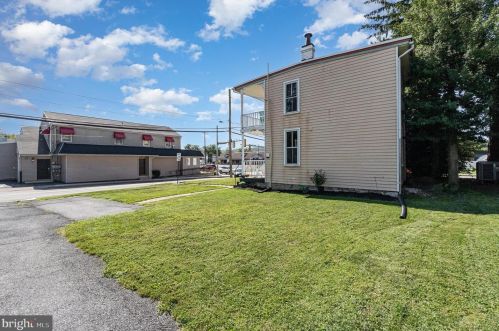 296 2nd St, Highspire PA  17034-1555 exterior