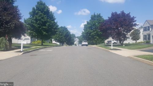 227 Pennford Pl, Boothwyn PA  19060-4407 exterior