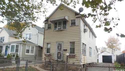 121-14 196th St, Jamaica, NY 11413-2007
