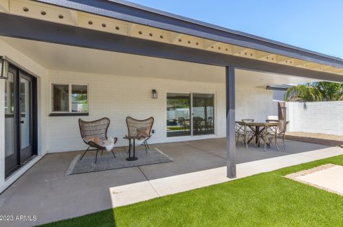 231 El Camino Dr, Phoenix AZ  85020-3515 exterior
