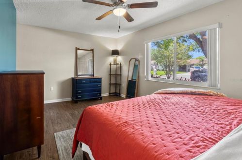 6373 Woodland Blvd, Pinellas Park FL  33781-4921 exterior