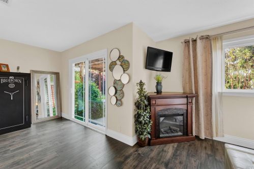 1000 Woodridge Dr, Vacaville CA  95687-6440 exterior