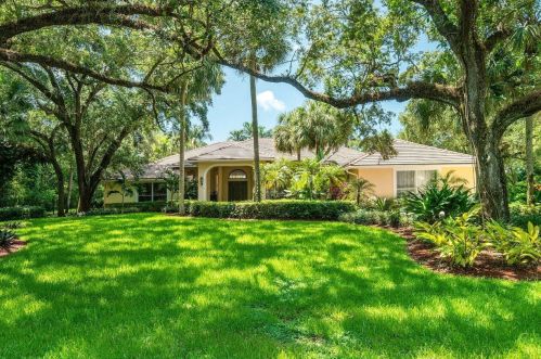 16308 Bridlewood Cir, Delray Beach, FL 33445-6676