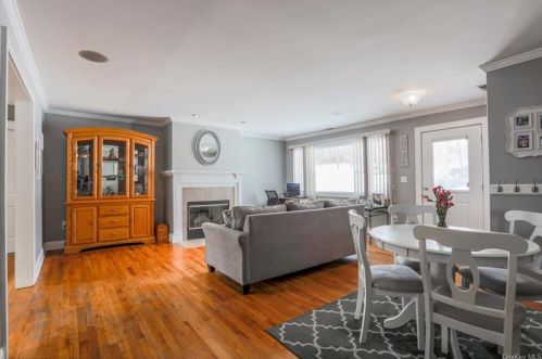 15 Brothers Rd, Stormville, NY 12582-5025
