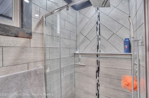 1018 Marlboro Rd, Old Bridge NJ  08857-3775 exterior