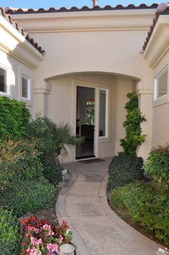 54030 Riviera, La Quinta CA  92253-4761 exterior