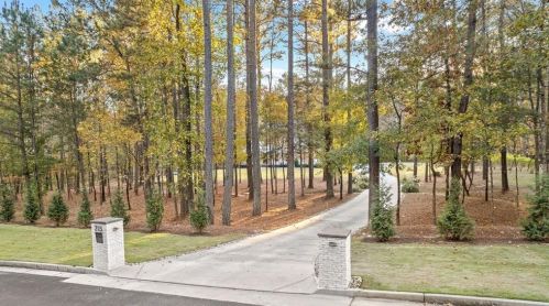 215 Diamond Pt, Fayetteville GA  30215-5149 exterior