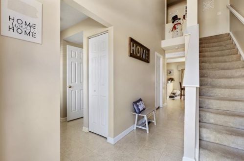 304 Mactavish Ct, Gibsonia, PA 15044-9415