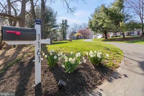 1161 Trooper Rd, Norristown, PA 19403-4541