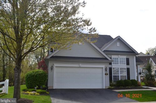 27 Brentwood Rd, Boothwyn, PA 19061-4250