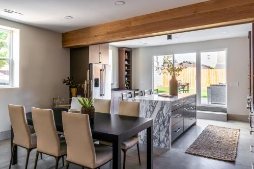 330 Pike St, Covington KY 41011-2127 exterior