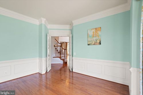 20906 Mcintosh Pl, Leesburg VA  20175-6372 exterior