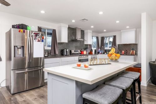 44502 Date Ave, Lancaster CA 93534-3515 exterior