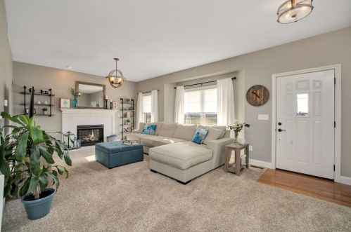 6540 Brookville Rd, Miami, OH 45056-8752