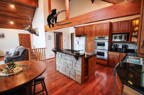 9181 Avon Rd, Salineville OH  43945-9407 exterior