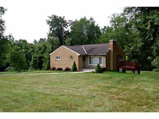 666 Sugar Camp Rd, Finleyville, PA 15332-9730