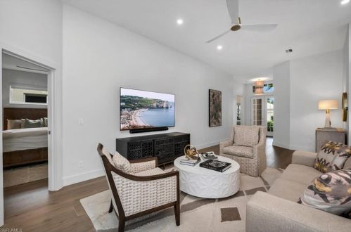 1992 Timarron Way, Naples FL  34109-3320 exterior