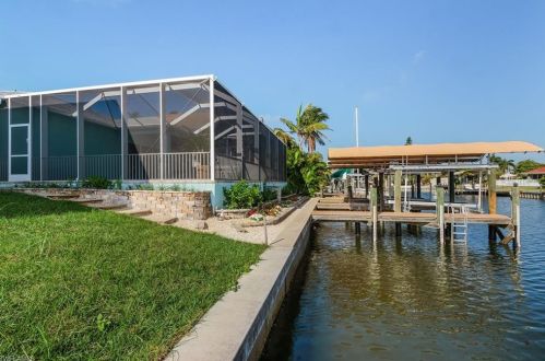 3592 Ruby Ave, Saint James City FL  33956-2208 exterior