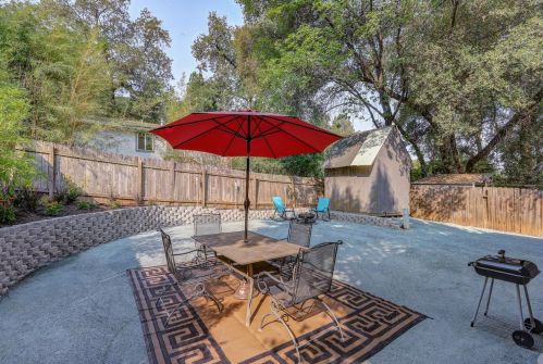 11211 Sierra Cir, Lake Wildwood CA  95946-8603 exterior