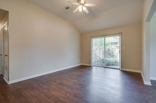 1413 Paco Trl, Denton TX  76209-4648 exterior