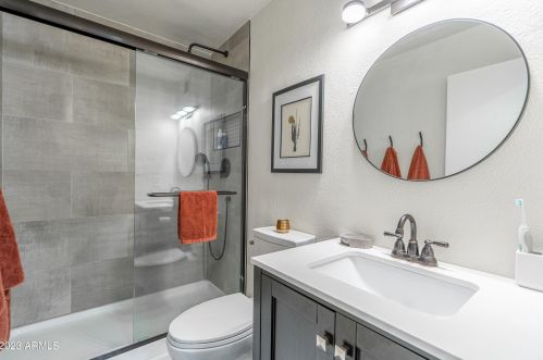 5849 81 St, Scottsdale AZ 85260-5633 exterior