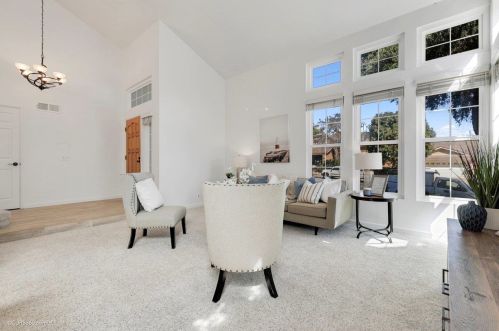 3401 Celinda Dr, Carlsbad, CA 92008-2075
