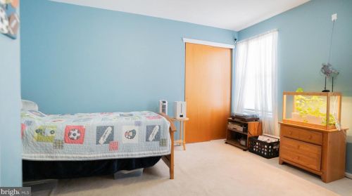 1749 Walnut St, Lansdale PA  19446-1136 exterior