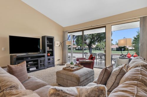 29 Leon Way, Rancho Mirage, CA 92270-4736