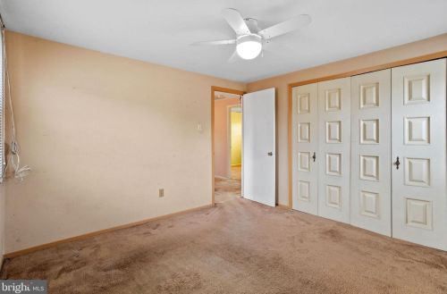 16 Turner Ln, Willingboro NJ  08046-3622 exterior