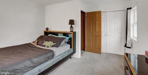 609 Pottsville St, Lykens PA  17048-1630 exterior