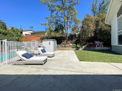 3545 El Caminito, Glendale CA 91214-1713 exterior