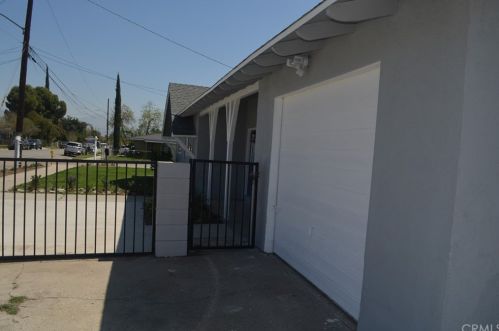 596 Ramona Ave, San Bernardino CA  92411-2524 exterior
