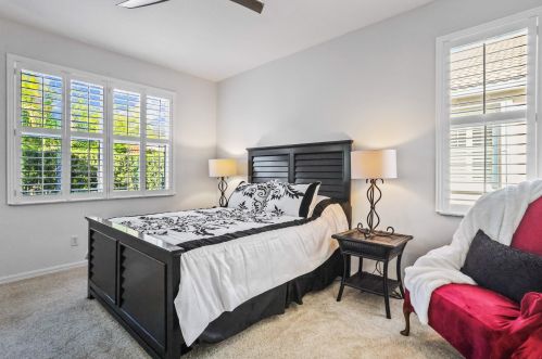 899 Sarria Ct, Fort Pierce FL  34986-1700 exterior