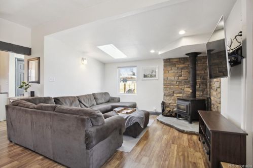 6303 Iowa Ave, Denver CO  80224-2153 exterior